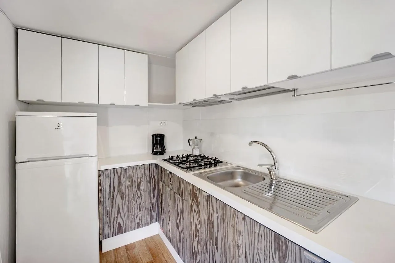 Mobile Home Alloro 165 Pietra Ligure Holiday home